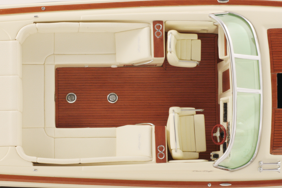Schaalmodel Chris Craft 34